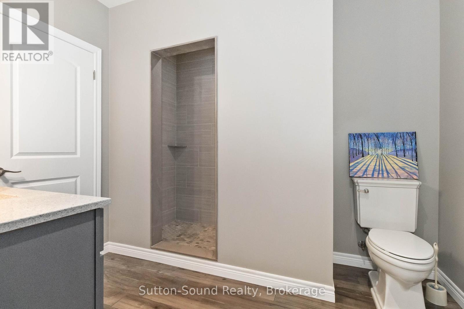 407 Mcbay Road, Brant, Ontario  N3T 5L4 - Photo 38 - X12239748