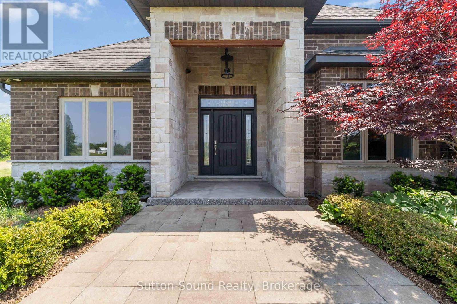 407 Mcbay Road, Brant, Ontario  N3T 5L4 - Photo 6 - X12239748
