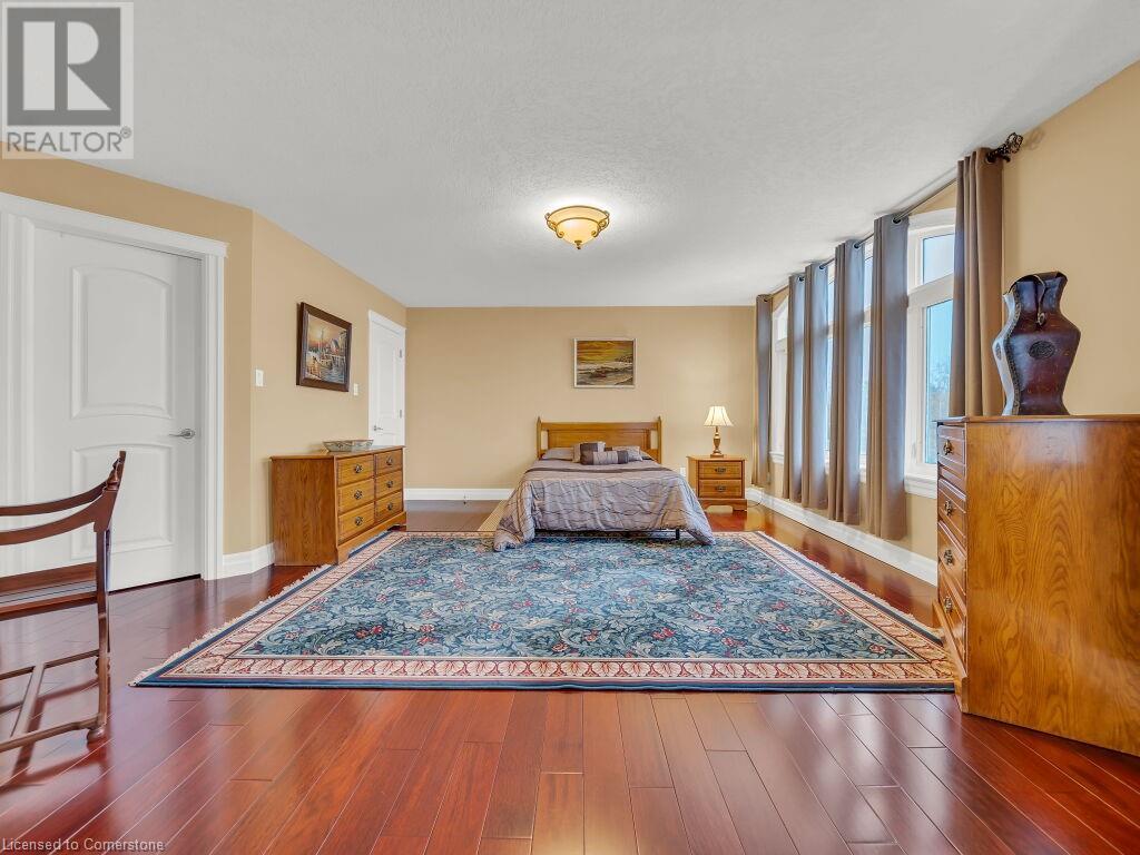 26 Paddock Court, Kitchener, Ontario  N2C 2R4 - Photo 29 - 40743407
