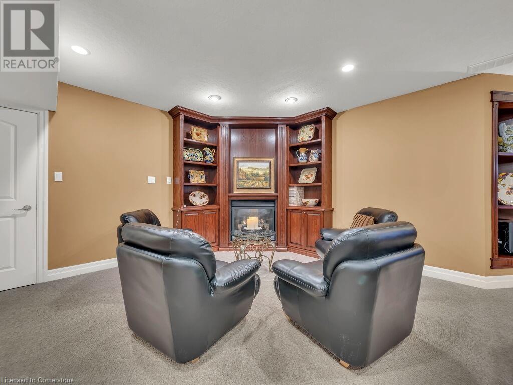 26 Paddock Court, Kitchener, Ontario  N2C 2R4 - Photo 35 - 40743407
