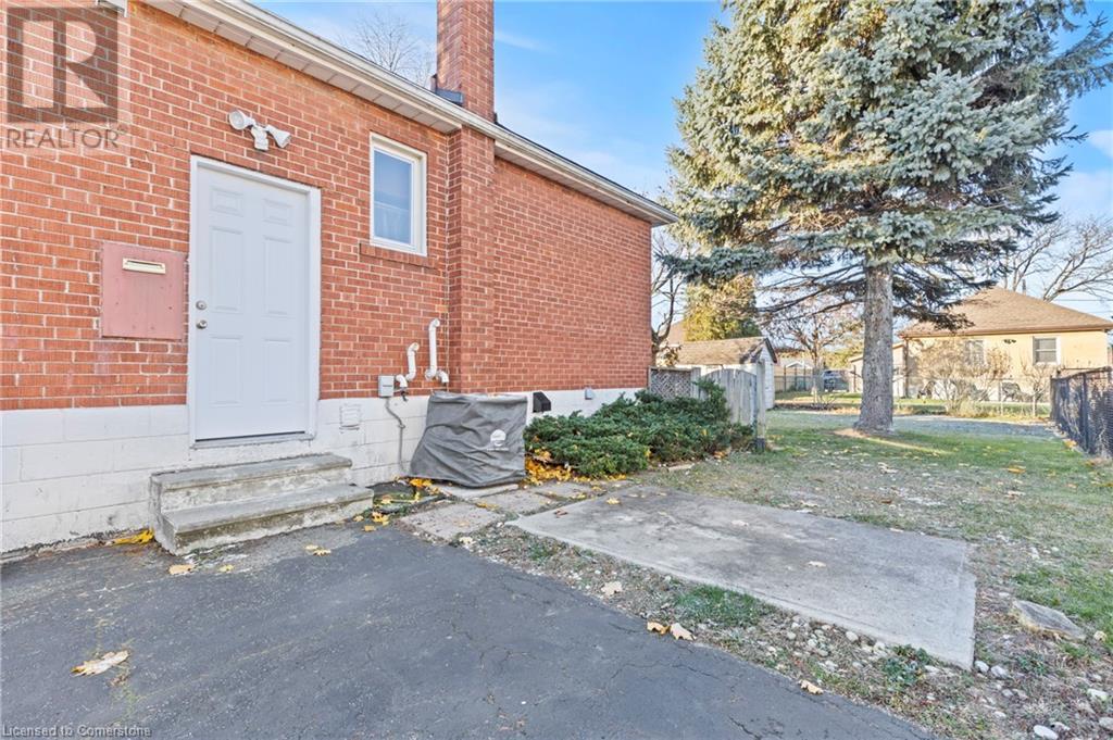 50 West 4th Street, Hamilton, Ontario  L9C 3M4 - Photo 15 - 40744264