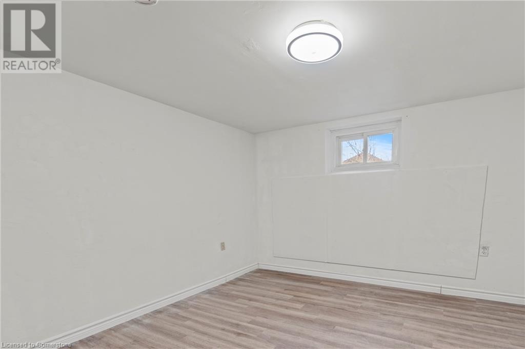 50 West 4th Street, Hamilton, Ontario  L9C 3M4 - Photo 20 - 40744264