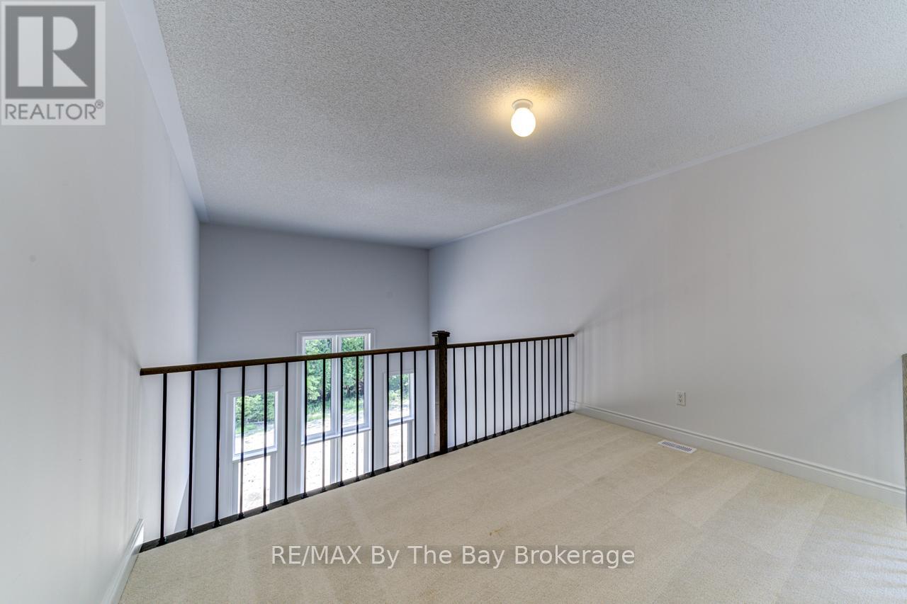 5 Misty Ridge Road, Wasaga Beach, Ontario  L9Z 0R8 - Photo 21 - S12239803