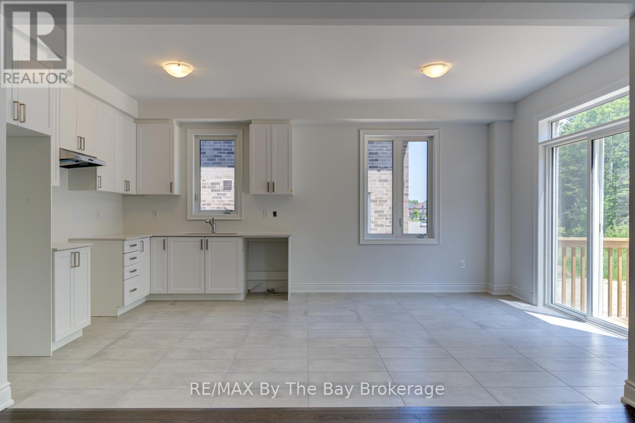 3 Misty Ridge Road, Wasaga Beach, Ontario  L9Z 0R8 - Photo 17 - S12239913