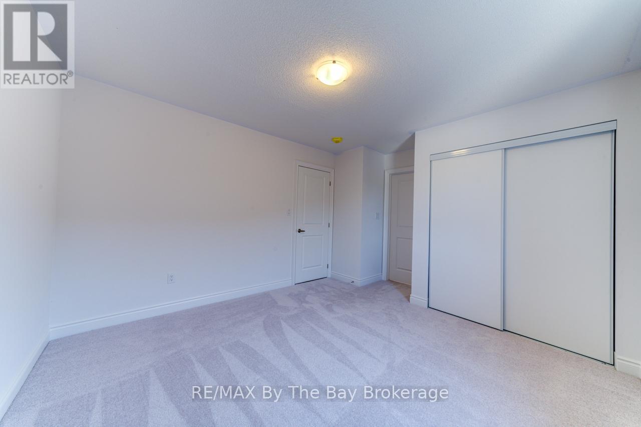 3 Misty Ridge Road, Wasaga Beach, Ontario  L9Z 0R8 - Photo 37 - S12239913