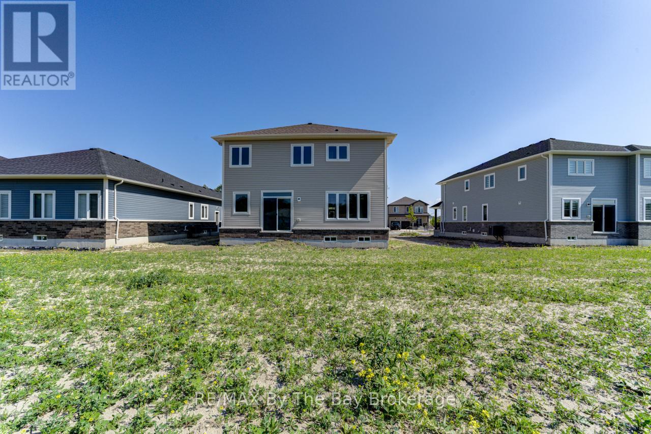 16 Misty Ridge Road, Wasaga Beach, Ontario  L9Z 0R8 - Photo 37 - S12240331