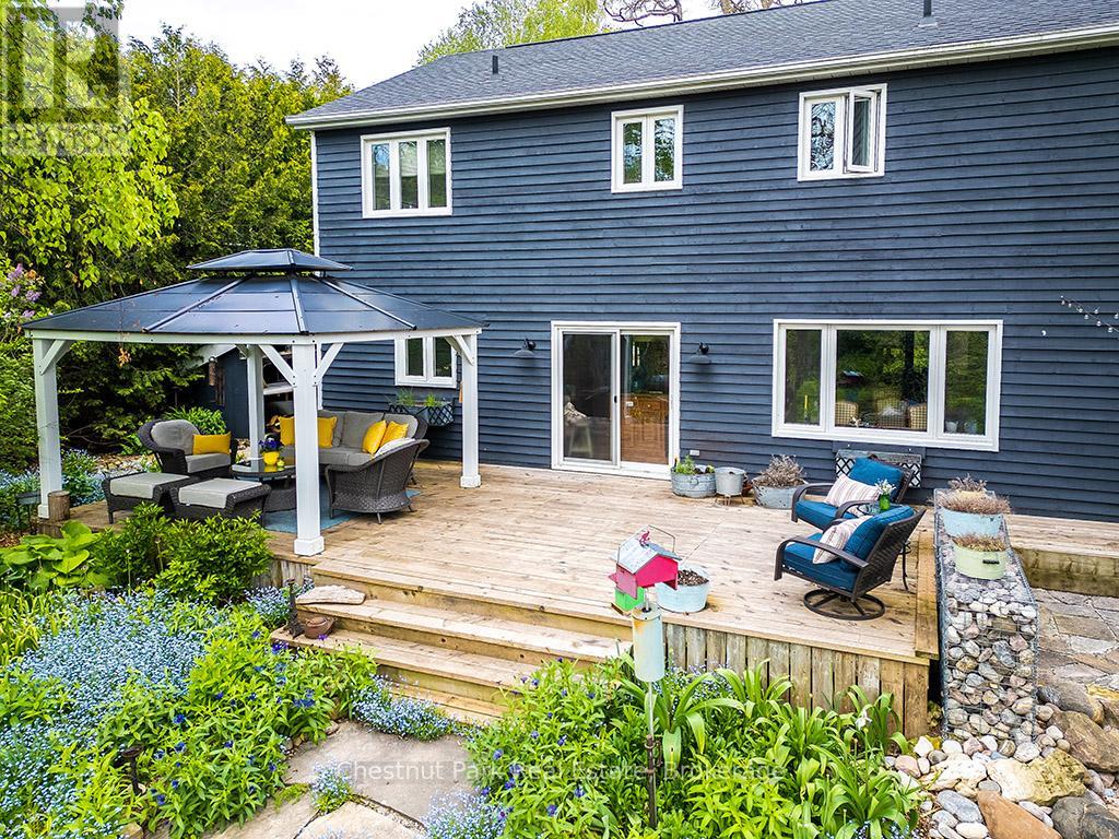 114 Clark Street, Blue Mountains, Ontario  N0H 1J0 - Photo 29 - X12240136