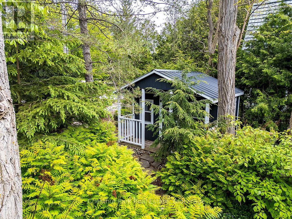 114 Clark Street, Blue Mountains, Ontario  N0H 1J0 - Photo 44 - X12240136