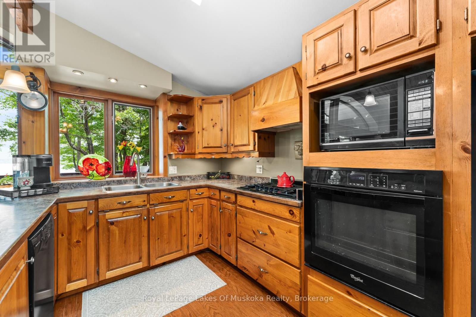 168 Lakeshore Road, Armour, Ontario  P0A 1C0 - Photo 9 - X12240403
