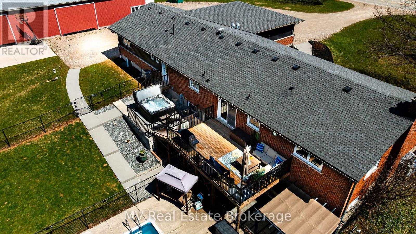 8378 Wellington Road 22, Centre Wellington, Ontario  N0B 2K0 - Photo 6 - X12240438