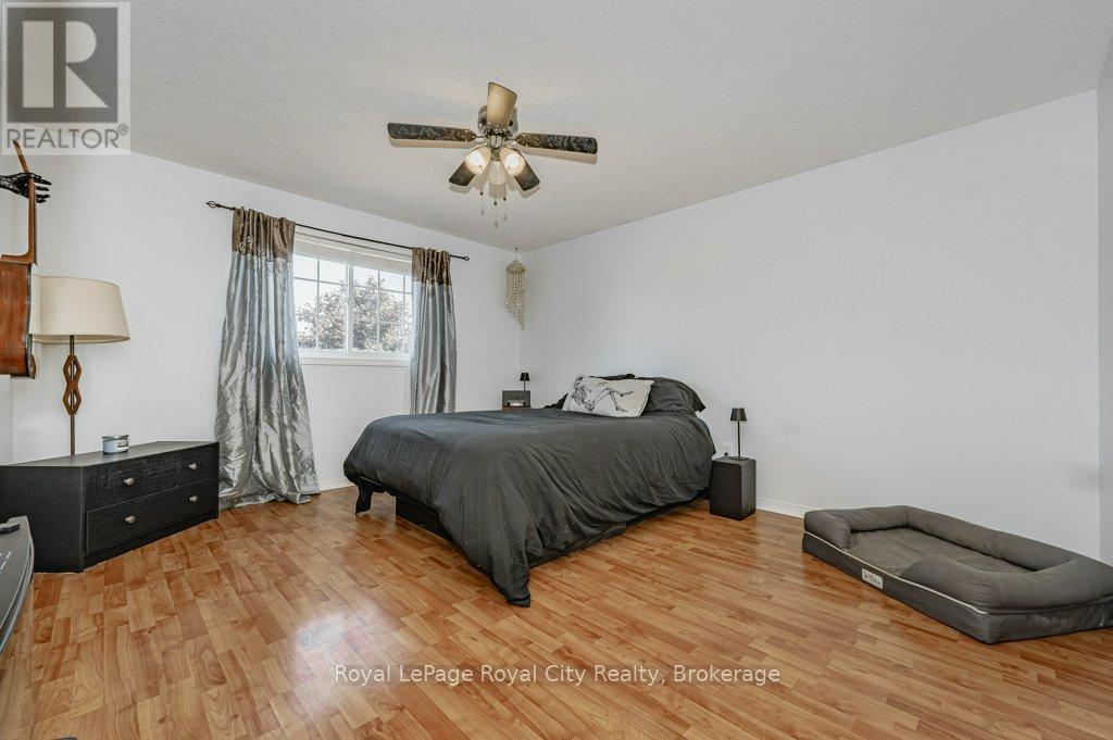 260 Tait Crescent, Centre Wellington, Ontario  N1M 3P7 - Photo 15 - X12240461