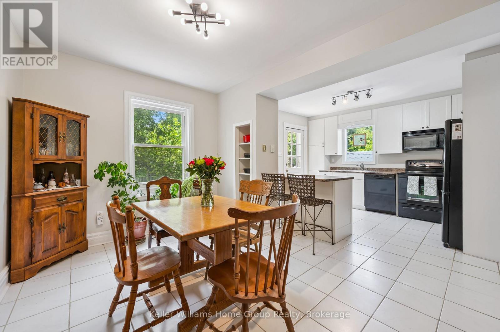 27 Home Street, Guelph, Ontario  N1H 2E4 - Photo 12 - X12240493