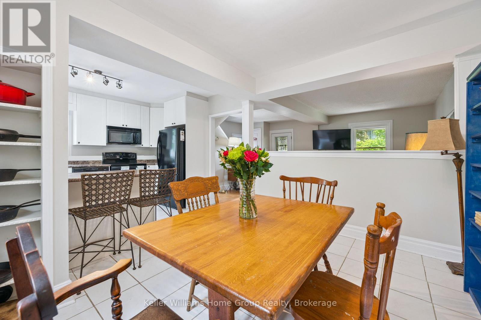 27 Home Street, Guelph, Ontario  N1H 2E4 - Photo 18 - X12240493