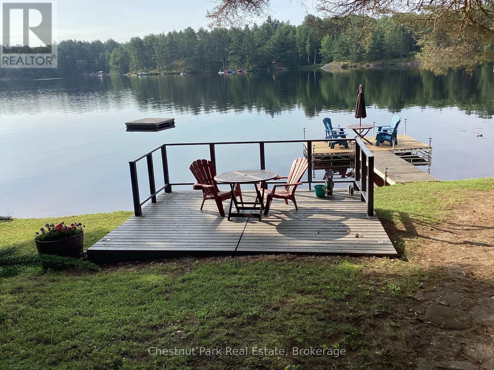 1038 Fitchett Lane, Gravenhurst, Ontario  P1P 1R3 - Photo 4 - X12240526