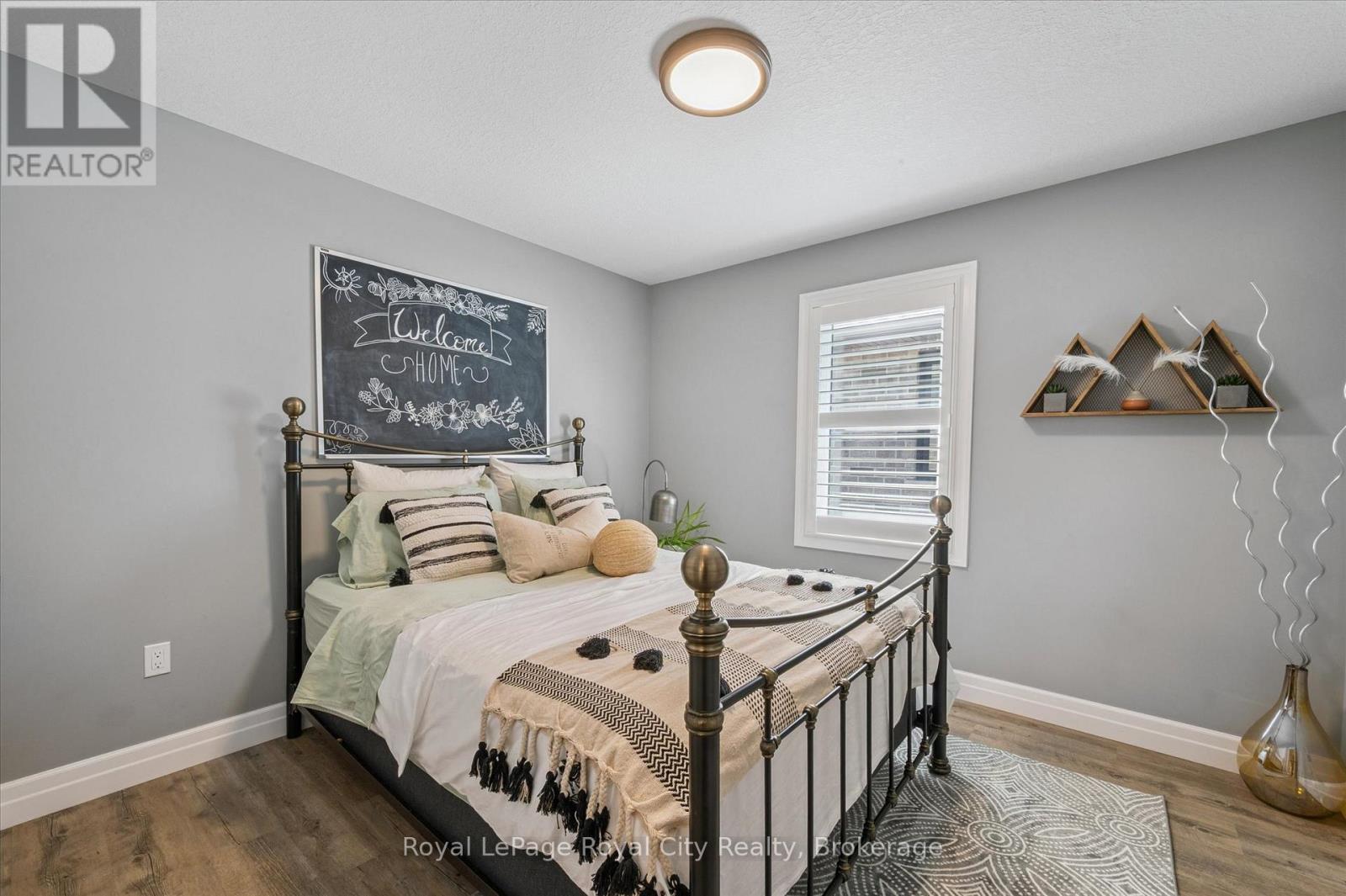 20 Winchester Crescent, North Perth, Ontario  N4W 0J8 - Photo 16 - X12240537