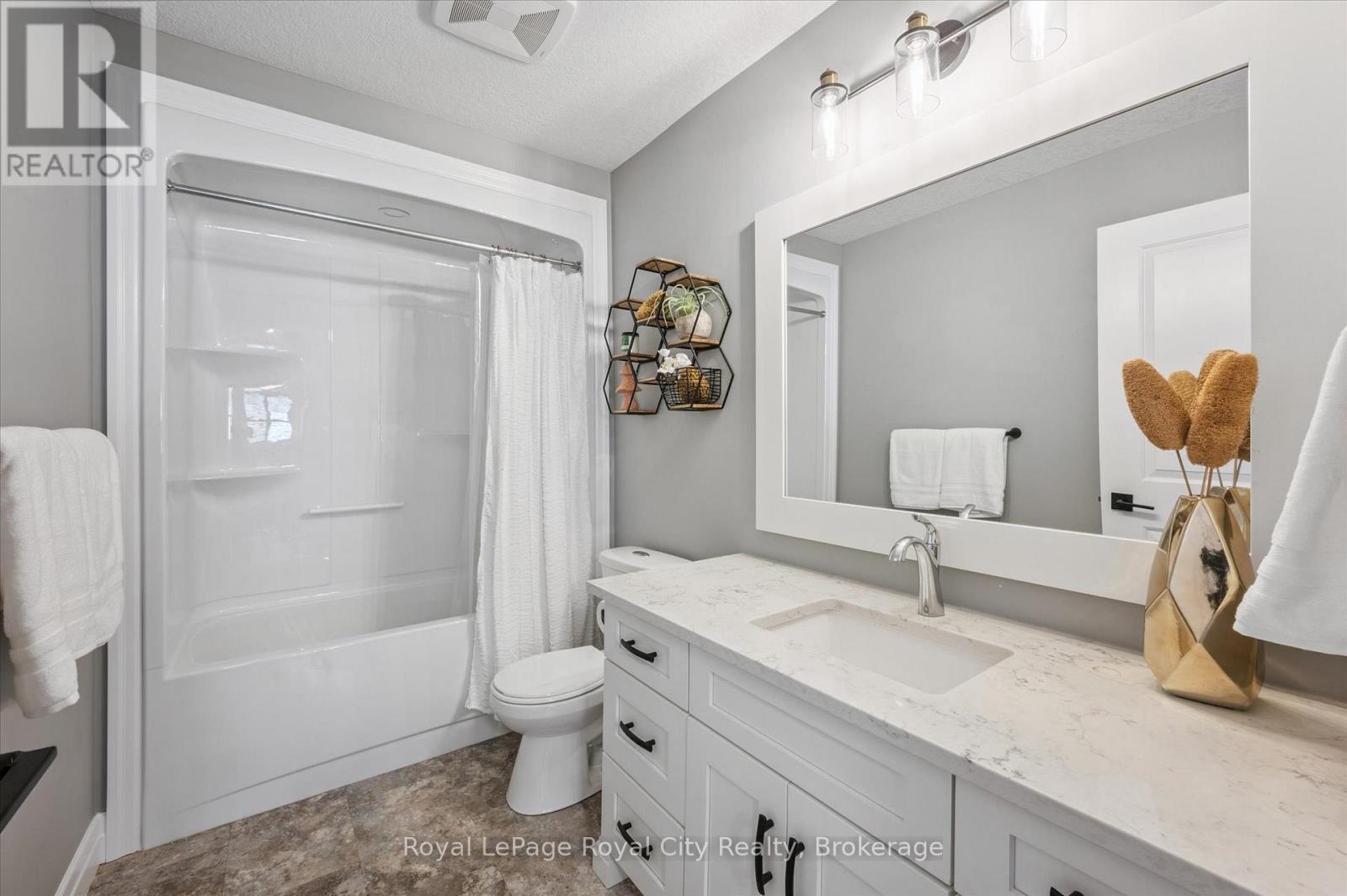 20 Winchester Crescent, North Perth, Ontario  N4W 0J8 - Photo 17 - X12240537