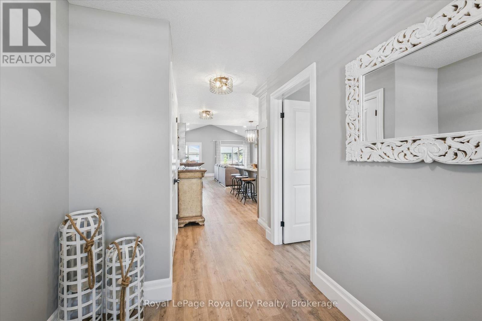 20 Winchester Crescent, North Perth, Ontario  N4W 0J8 - Photo 4 - X12240537