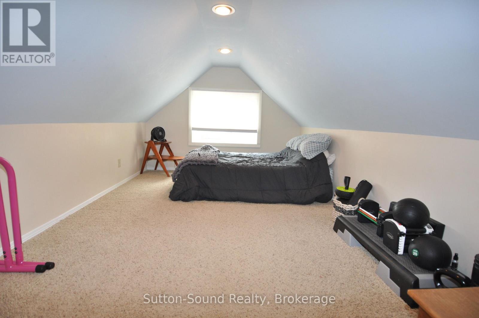 534 17th Street W, Owen Sound, Ontario  N4K 4B7 - Photo 24 - X12240570