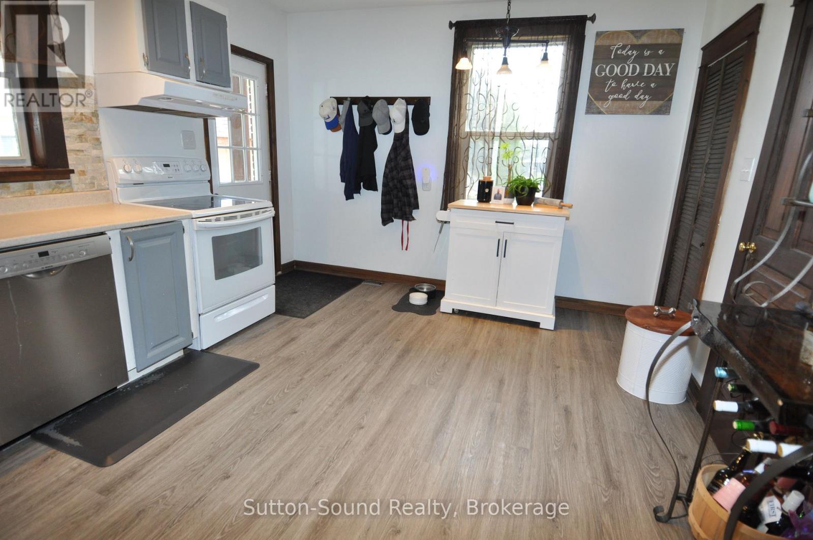 534 17th Street W, Owen Sound, Ontario  N4K 4B7 - Photo 28 - X12240570