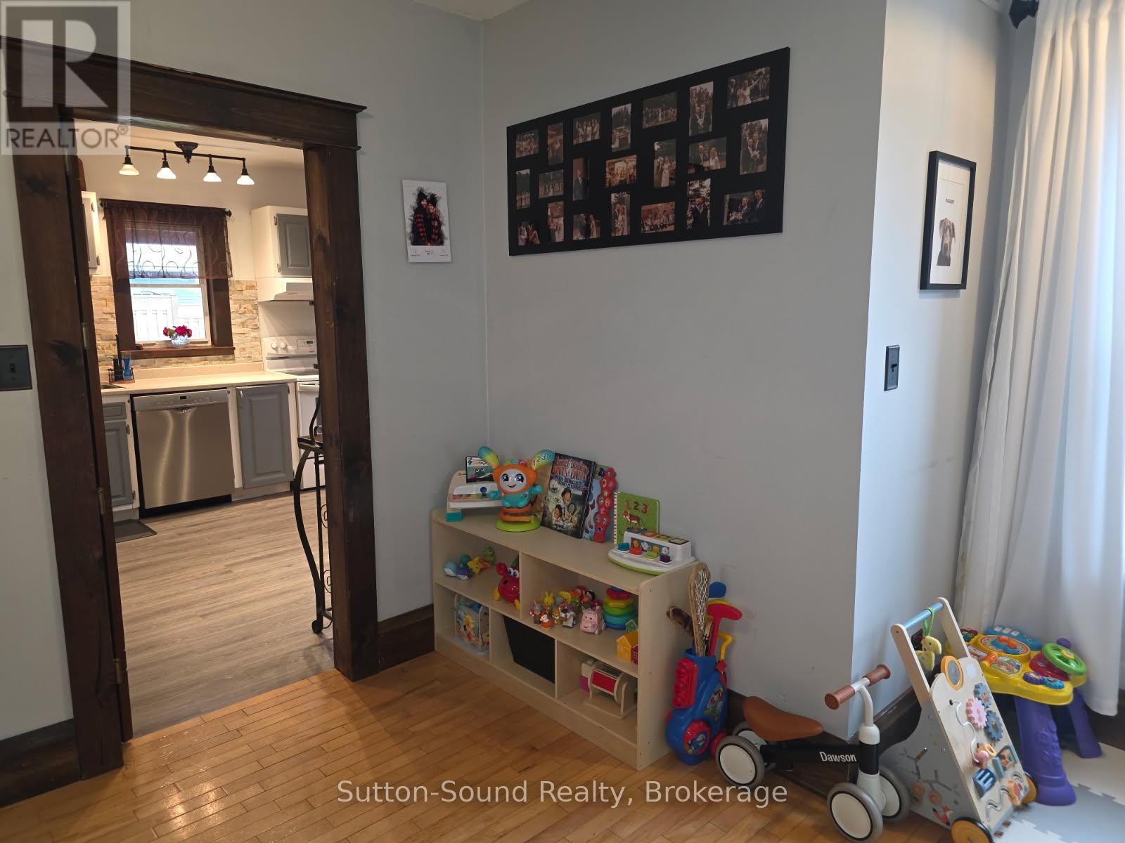 534 17th Street W, Owen Sound, Ontario  N4K 4B7 - Photo 39 - X12240570