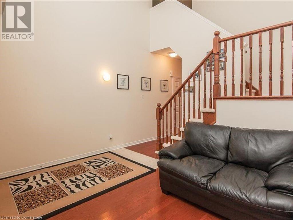426 Robert Ferrie Drive, Kitchener, Ontario  N2P 2Y3 - Photo 7 - 40739186