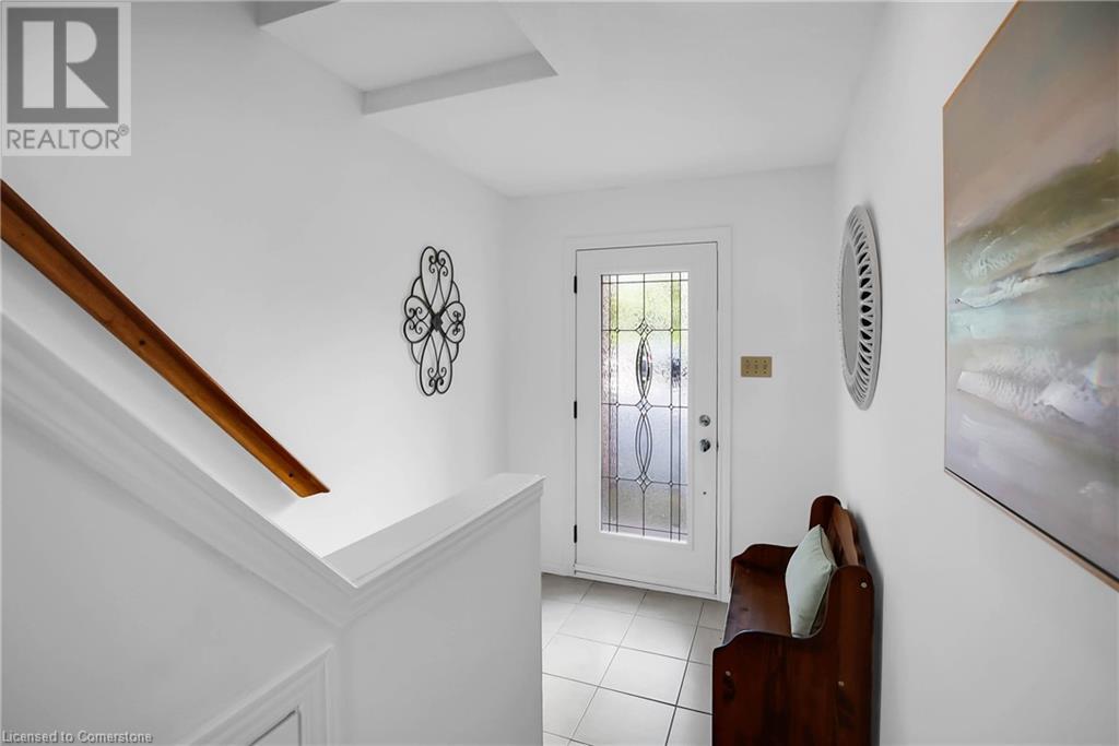 130 Livingston Avenue Unit# 15, Grimsby, Ontario  L3M 4W5 - Photo 3 - 40743678