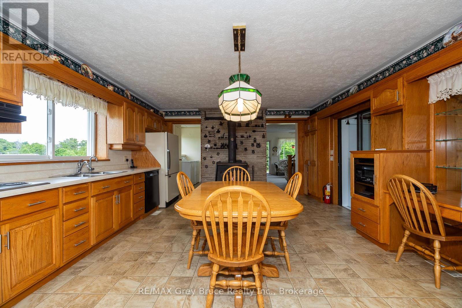 319144 Grey Road 1, Georgian Bluffs, Ontario  N4K 0G2 - Photo 9 - X12240623