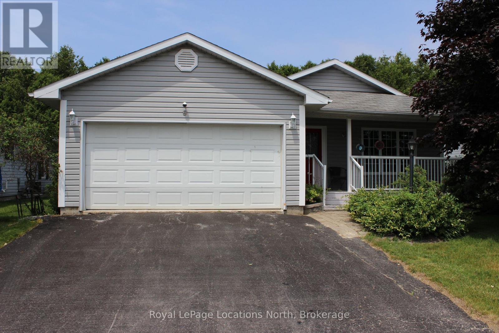9 Pennsylvania Avenue, Wasaga Beach, Ontario  L9Z 3A8 - Photo 28 - S12240745