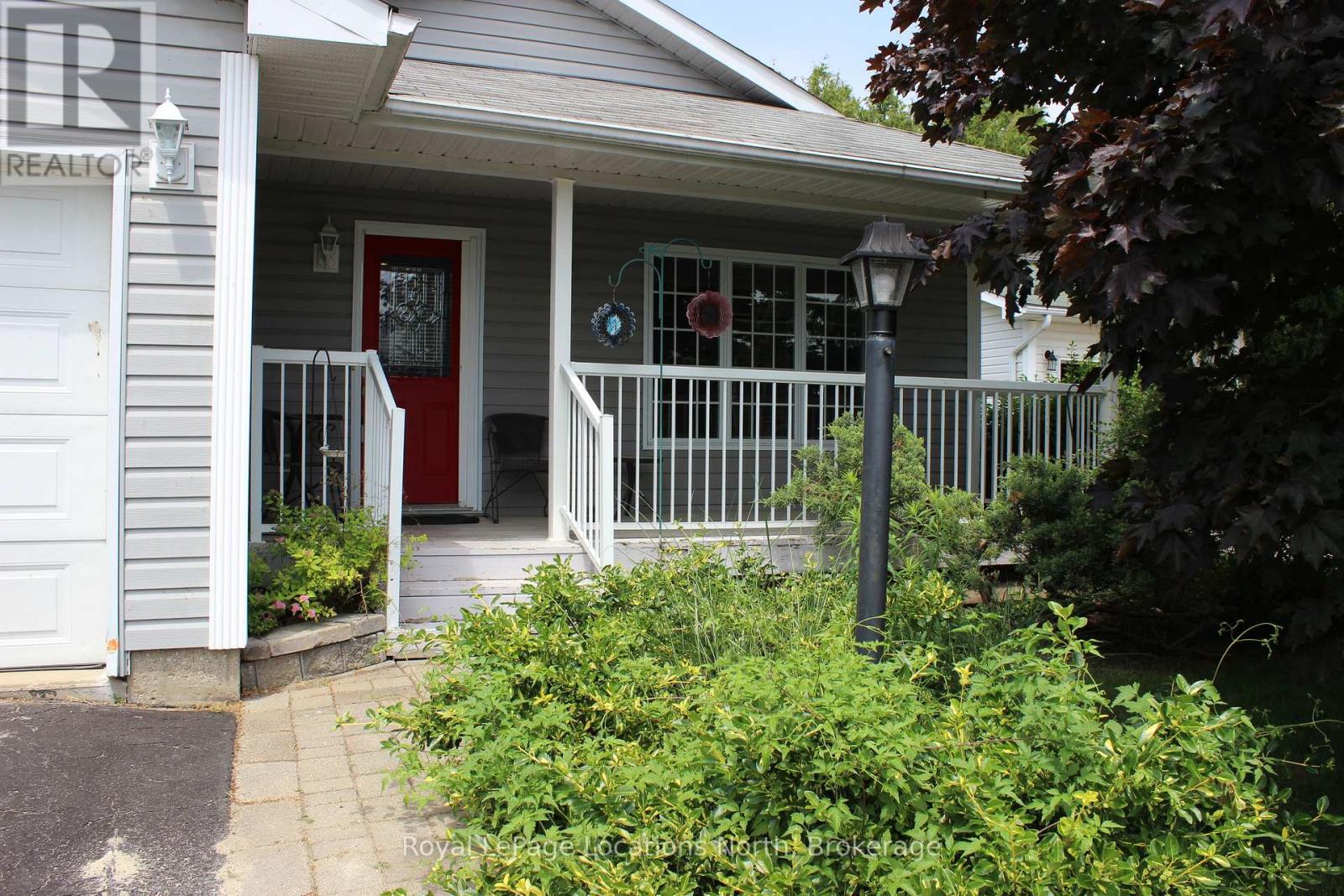 9 Pennsylvania Avenue, Wasaga Beach, Ontario  L9Z 3A8 - Photo 31 - S12240745