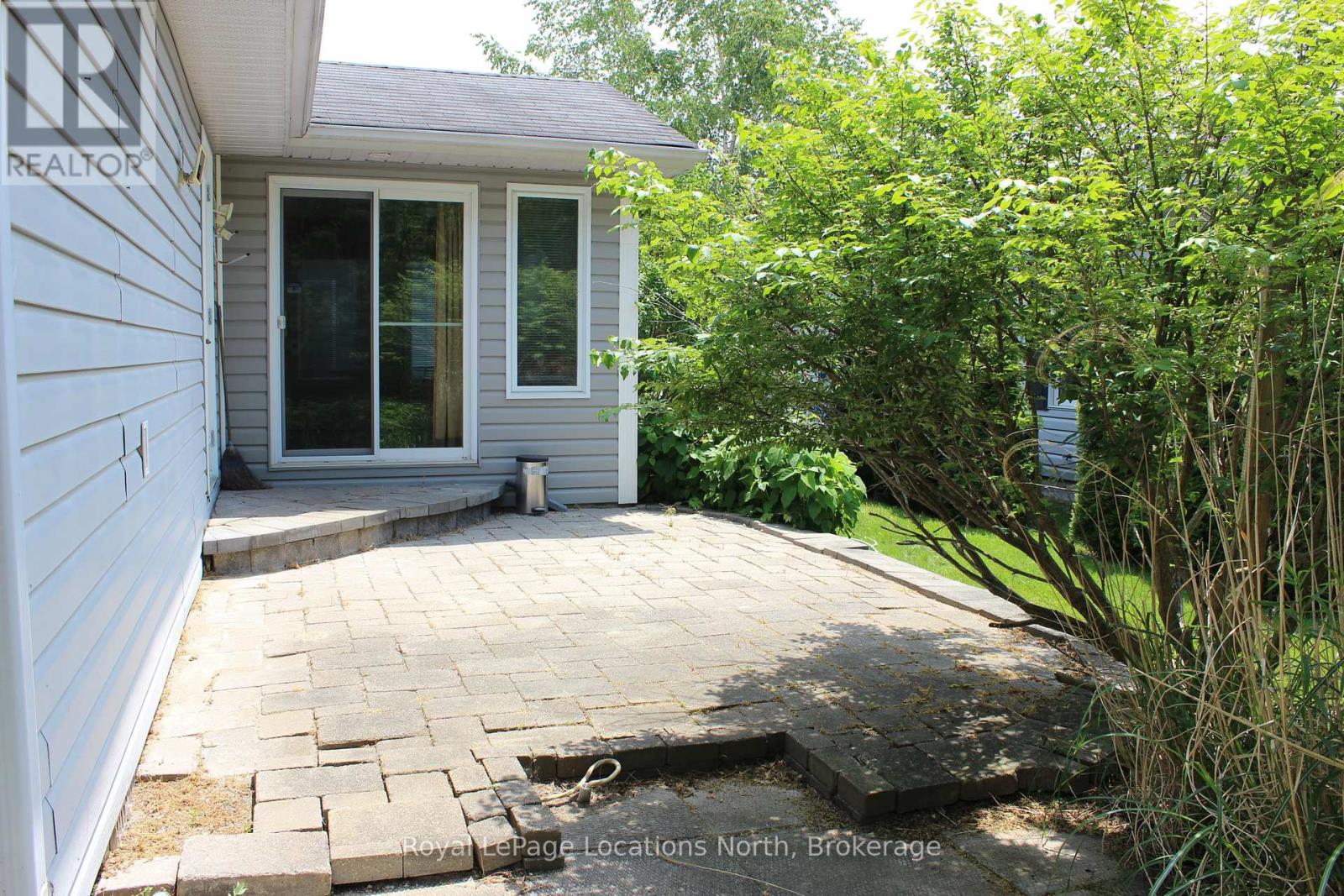 9 Pennsylvania Avenue, Wasaga Beach, Ontario  L9Z 3A8 - Photo 39 - S12240745