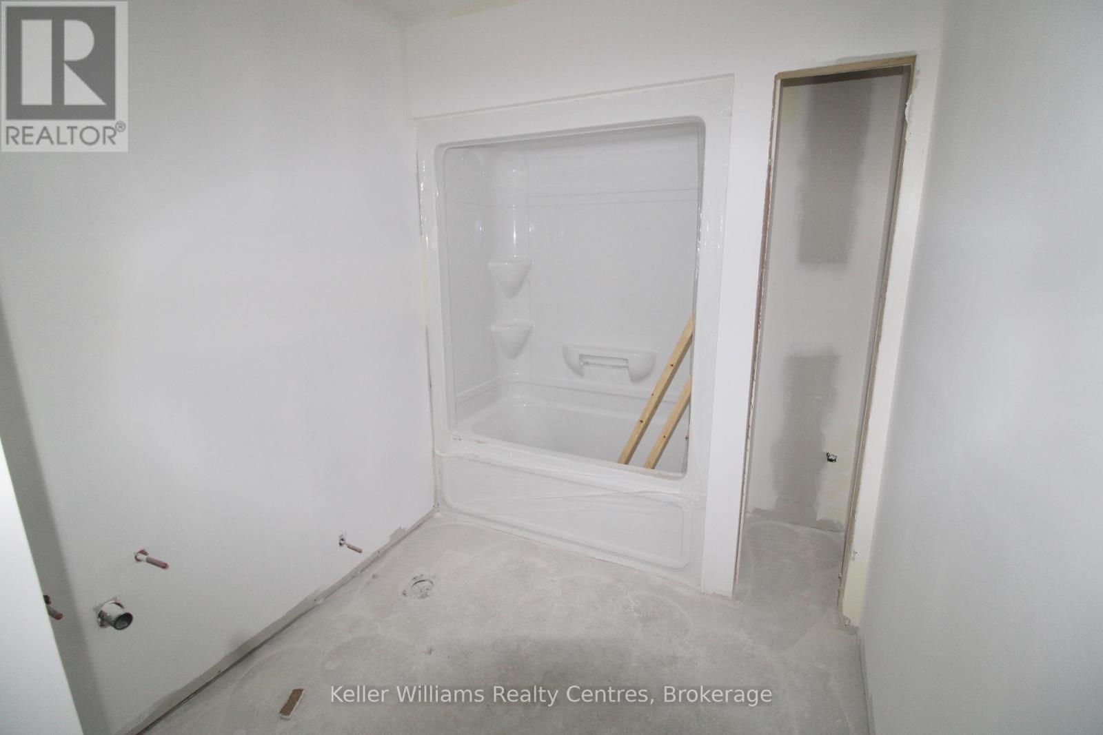 616 25th Avenue, Hanover, Ontario  N4N 3B8 - Photo 20 - X12240700