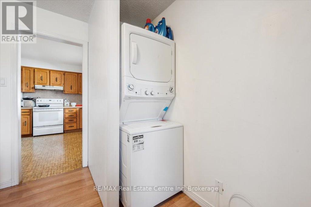 407 Ironwood Road, Guelph, Ontario  N1G 3R2 - Photo 13 - X12240704