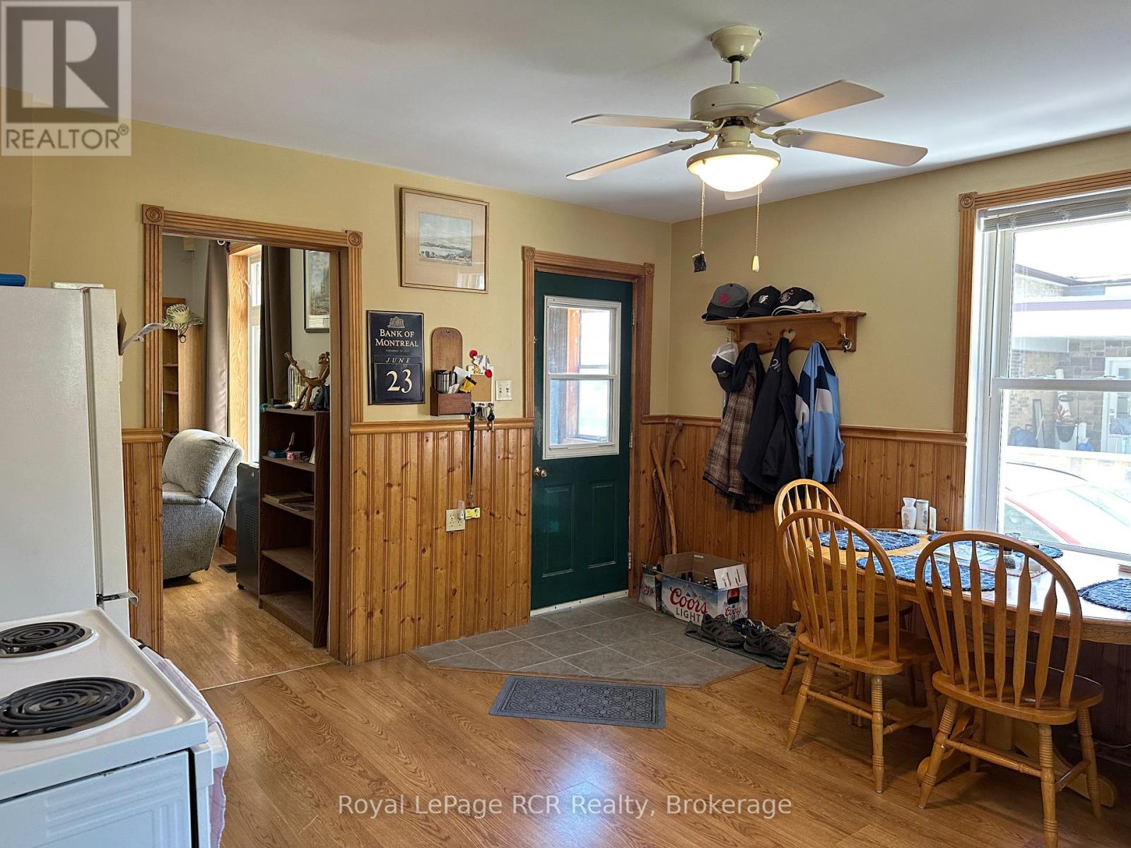 442 11th Street, Hanover, Ontario  N4N 1S7 - Photo 15 - X12240719