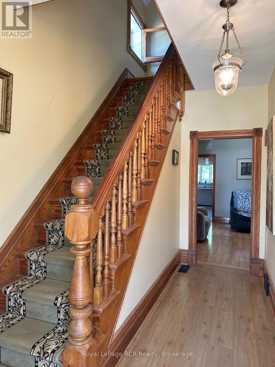 442 11th Street, Hanover, Ontario  N4N 1S7 - Photo 25 - X12240719