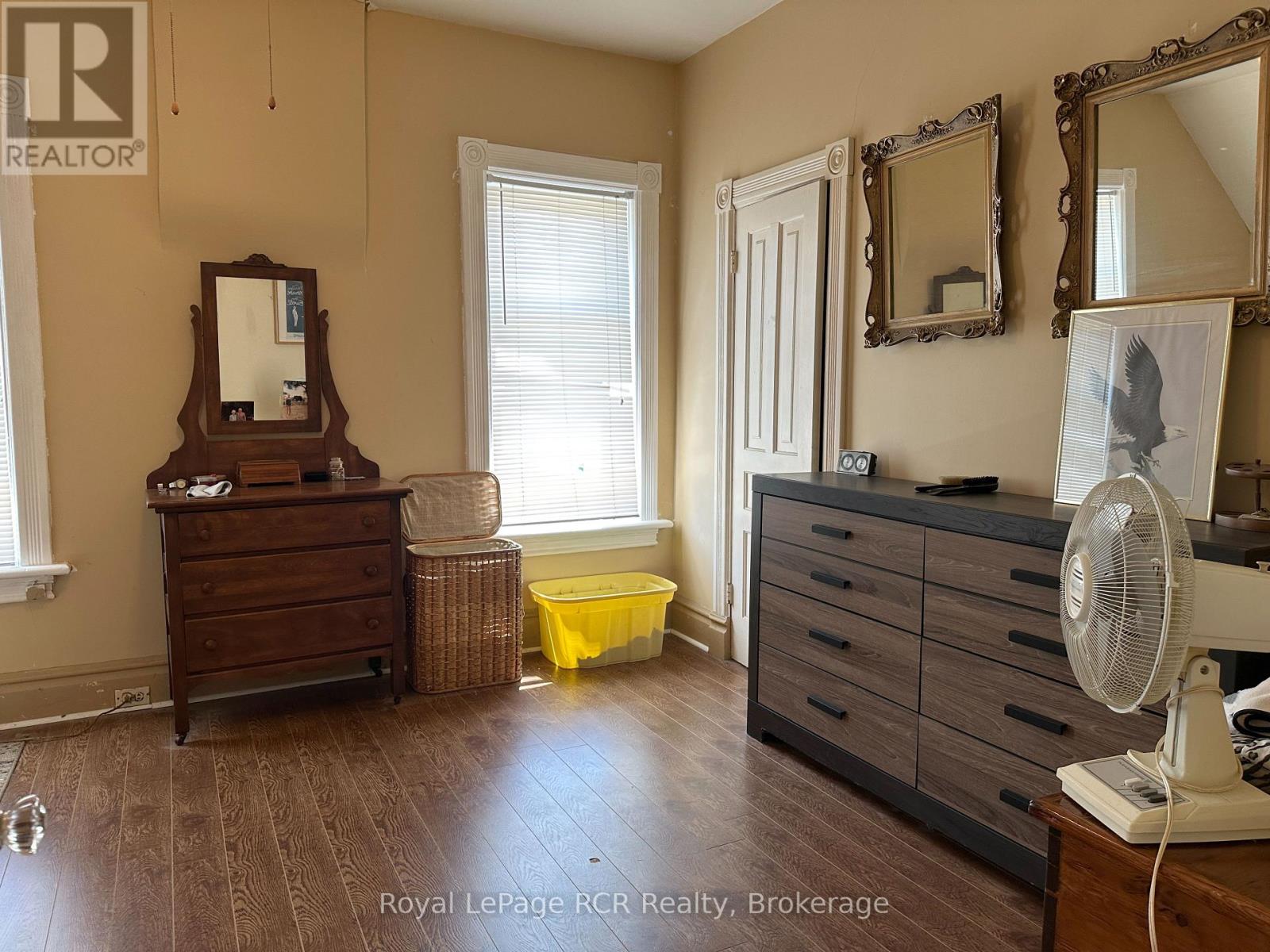 442 11th Street, Hanover, Ontario  N4N 1S7 - Photo 32 - X12240719