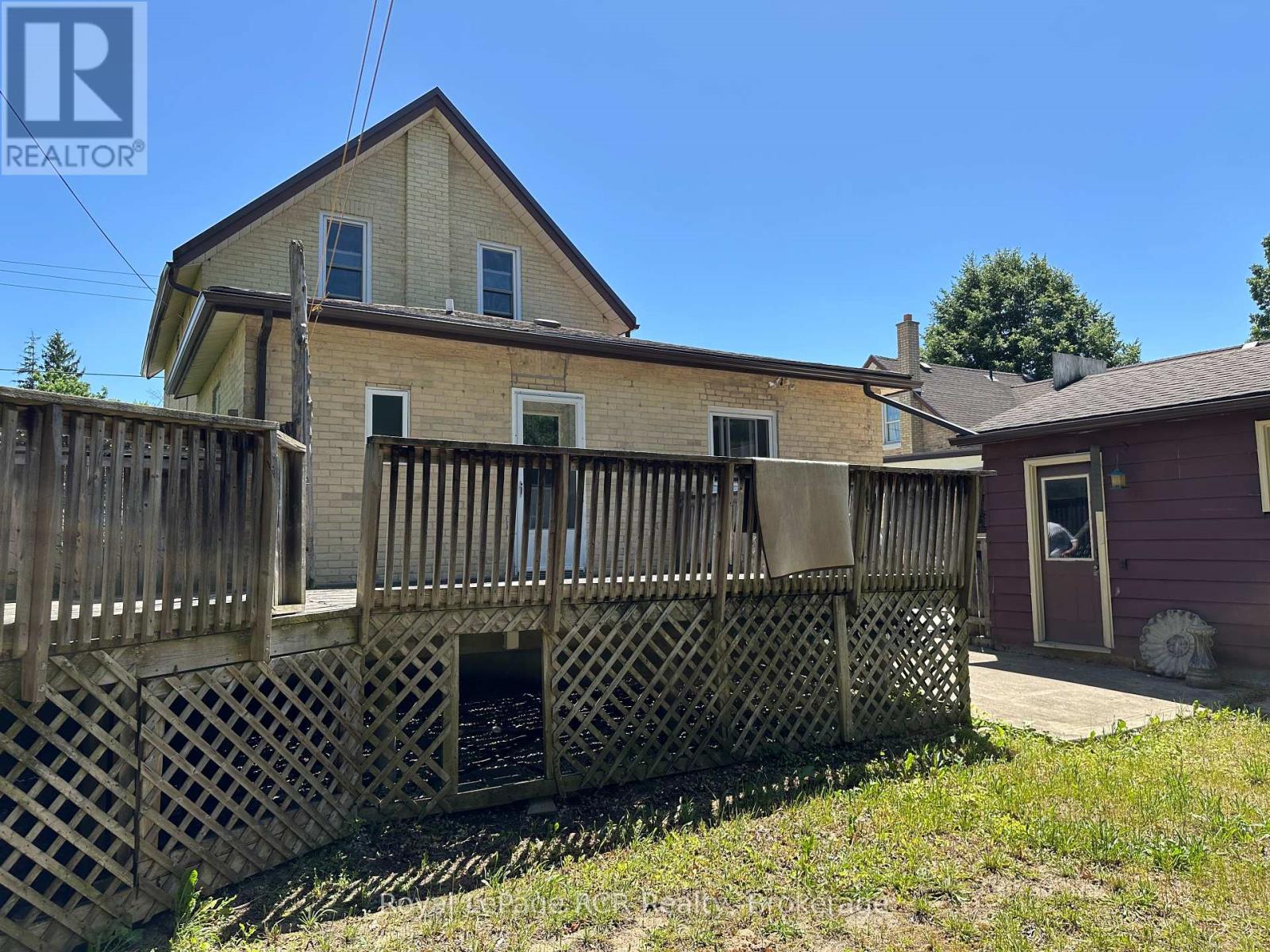 442 11th Street, Hanover, Ontario  N4N 1S7 - Photo 7 - X12240719