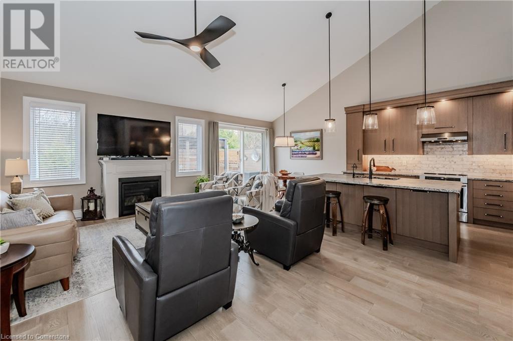 56 Harpin Way E, Fergus, Ontario  N1M 0H1 - Photo 10 - 40744031