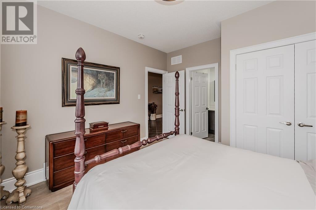 56 Harpin Way E, Fergus, Ontario  N1M 0H1 - Photo 8 - 40744031