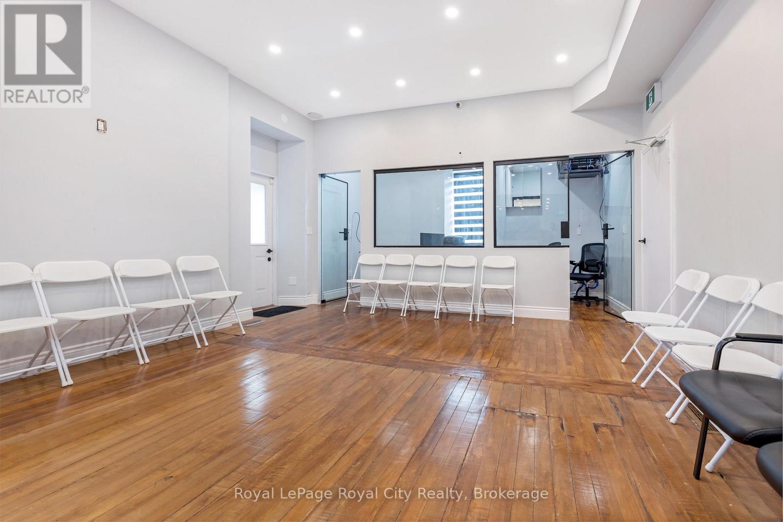 Unit B - 132 Main Street S, Guelph/eramosa, Ontario  N0B 2K0 - Photo 6 - X12240834