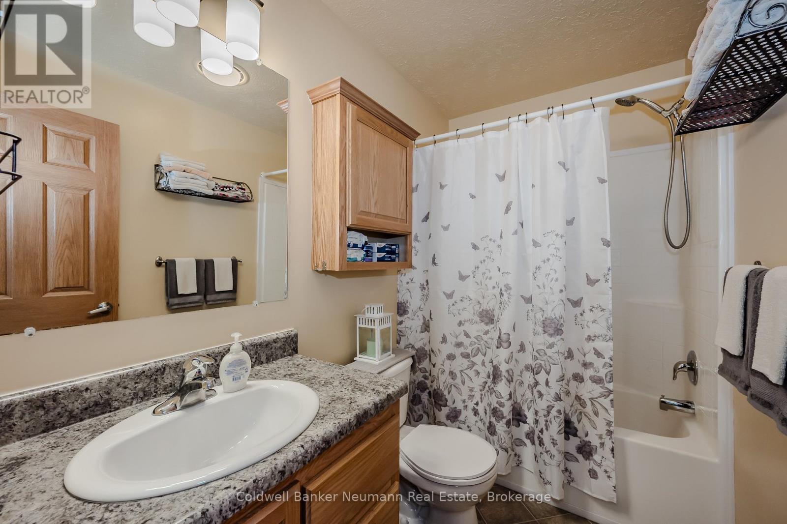 41 Cedarbush Crescent, Puslinch, Ontario  N0B 2J0 - Photo 14 - X12240844