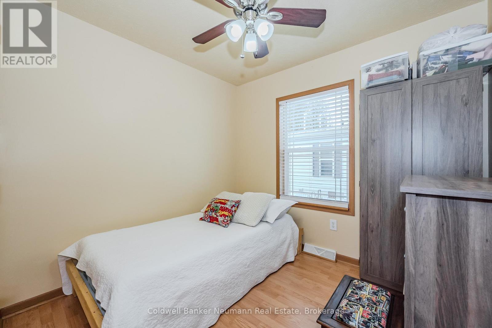 41 Cedarbush Crescent, Puslinch, Ontario  N0B 2J0 - Photo 16 - X12240844