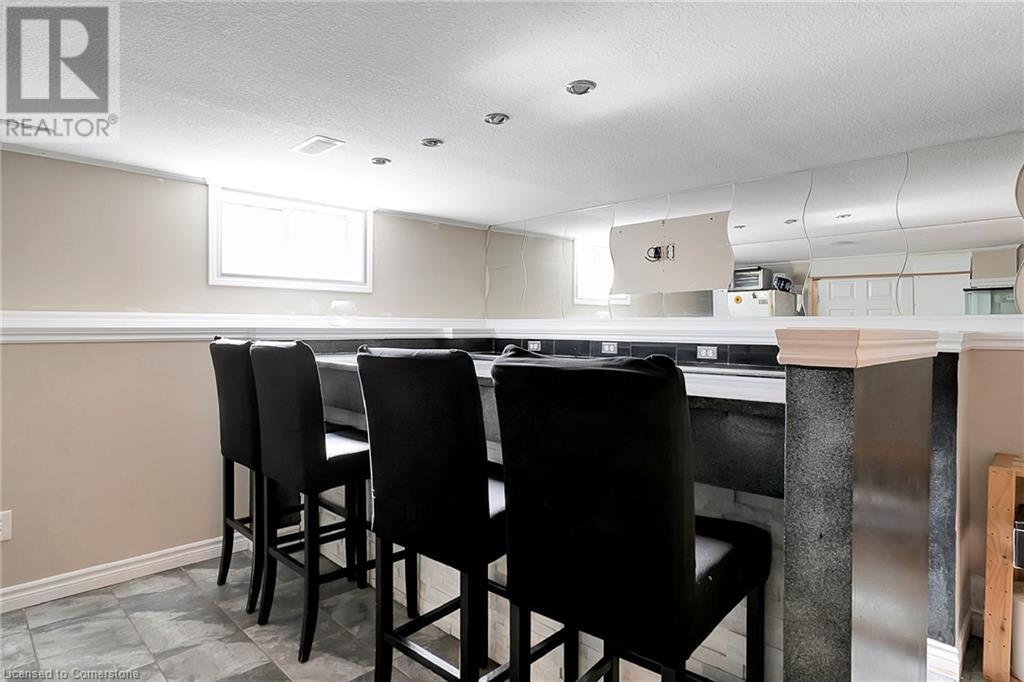 1392 Doon Village Road, Kitchener, Ontario  N2P 1A5 - Photo 18 - 40744142