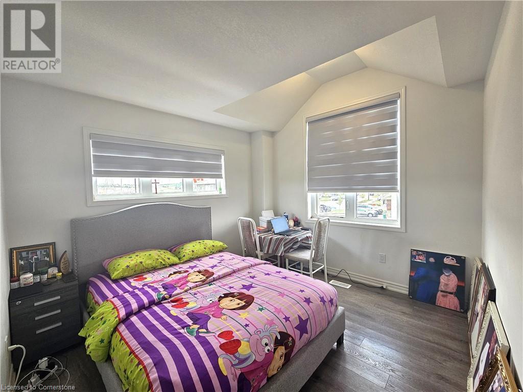 2 Saxony Street, Kitchener, Ontario  N2R 0S3 - Photo 9 - 40743595