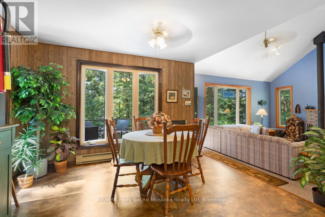 18 Meharg Drive, Mckellar, Ontario  P2A 0B5 - Photo 26 - X12240987