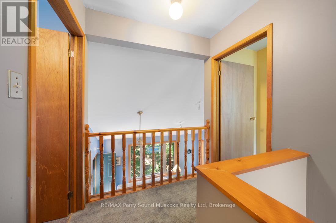 18 Meharg Drive, Mckellar, Ontario  P2A 0B5 - Photo 40 - X12240987