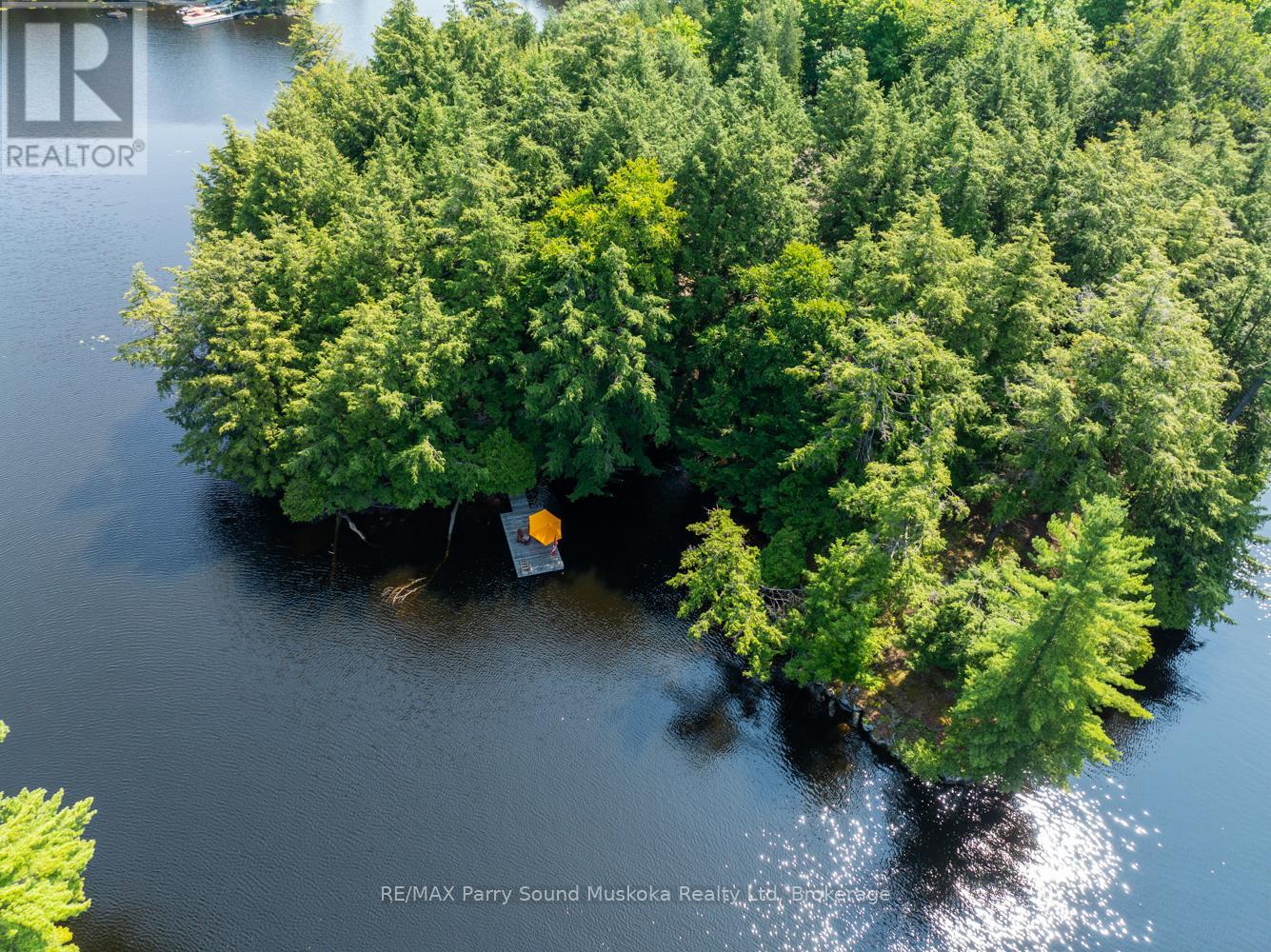 18 Meharg Drive, Mckellar, Ontario  P2A 0B5 - Photo 7 - X12240987