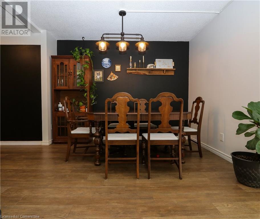 423 Keats Way Unit# 1, Waterloo, Ontario  N2L 5S7 - Photo 7 - 40744062