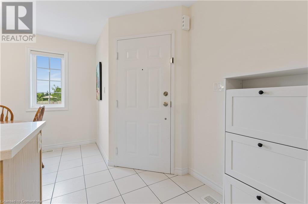85 Mullin Drive Unit# 19a, Guelph, Ontario  N1E 7M2 - Photo 5 - 40744279