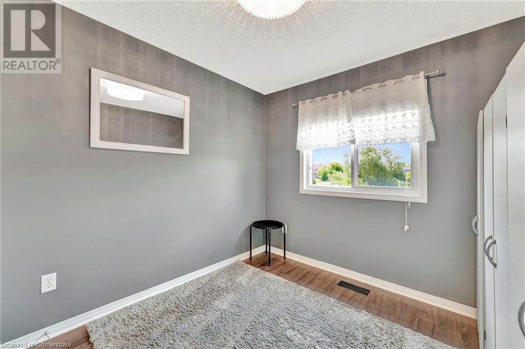 58 Featherstone Street, Kitchener, Ontario  N2R 1Z4 - Photo 26 - 40743086