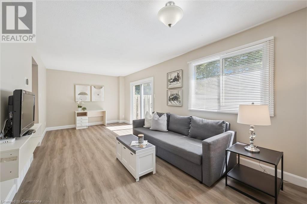 476 Kingscourt Drive Unit# 22, Waterloo, Ontario  N2K 3R3 - Photo 12 - 40743048
